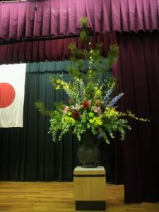 母校に卒業式のお花を飾りました。｜「小川屋園芸」　（愛知県名古屋市西区の花キューピット加盟店 花屋）のブログ