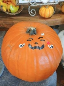 １０月３１日はハロウィン！かぼちゃの重さ当てクイズ。｜「小川屋園芸」　（愛知県名古屋市西区の花キューピット加盟店 花屋）のブログ