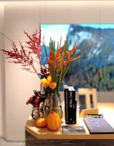 秋の活け込みディスプレイ「小川屋園芸」（愛知県名古屋市西区の花屋）のギャラリー写真